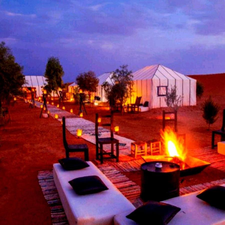 Erg Chebbi Camp Hotell Merzouga Exteriör bild