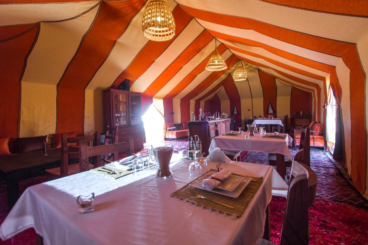 Erg Chebbi Camp Hotell Merzouga Exteriör bild