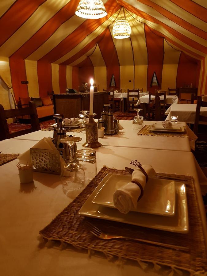 Erg Chebbi Camp Hotell Merzouga Exteriör bild