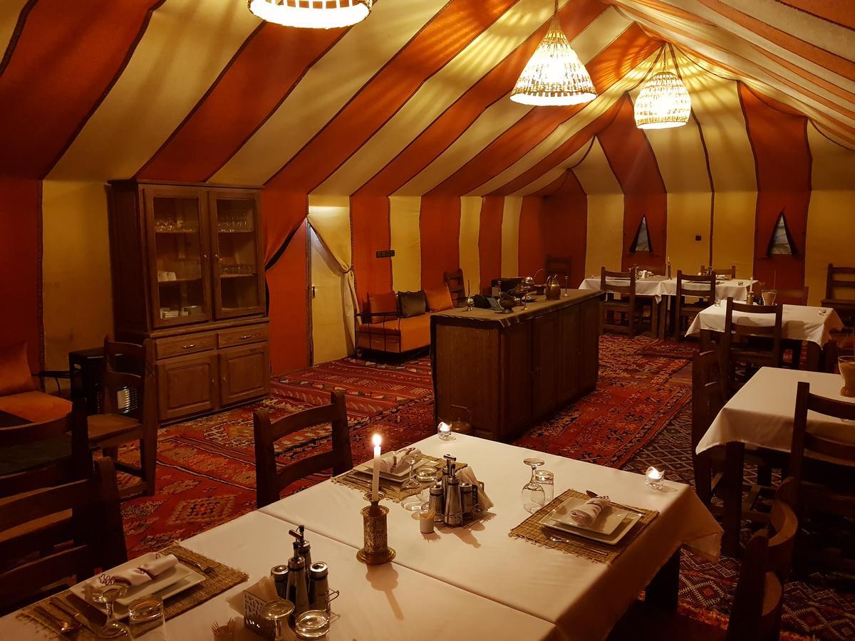 Erg Chebbi Camp Hotell Merzouga Exteriör bild
